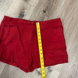 Red linen shorts with pockets